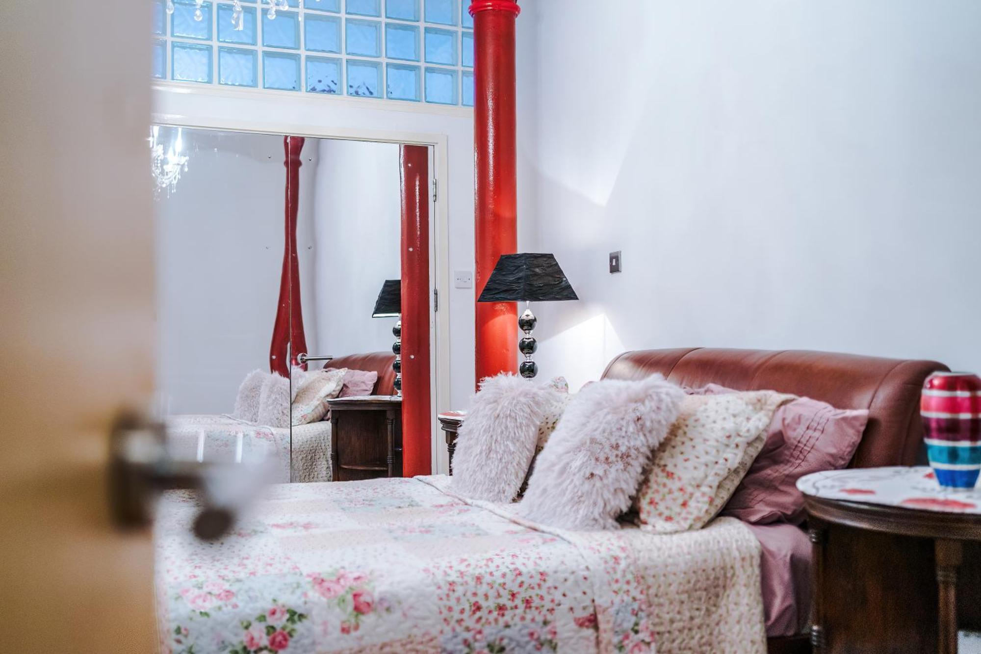 Central Northern Quarter Two Bedroom Apartment Manchester Exterior foto